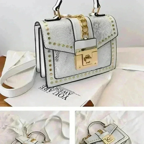 Try To Handle Me Snake Print Handbag - Picture 2 of 4